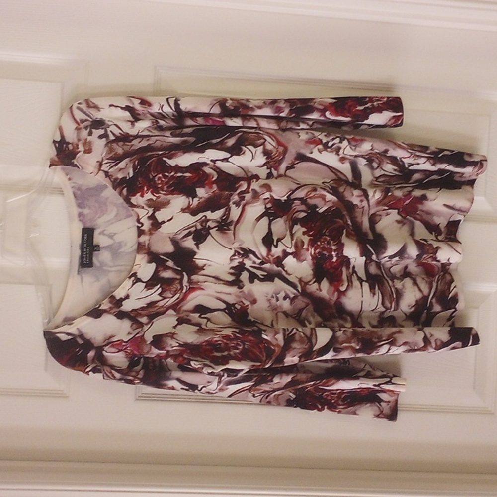 Jones of New York quarter length sleeve sweater